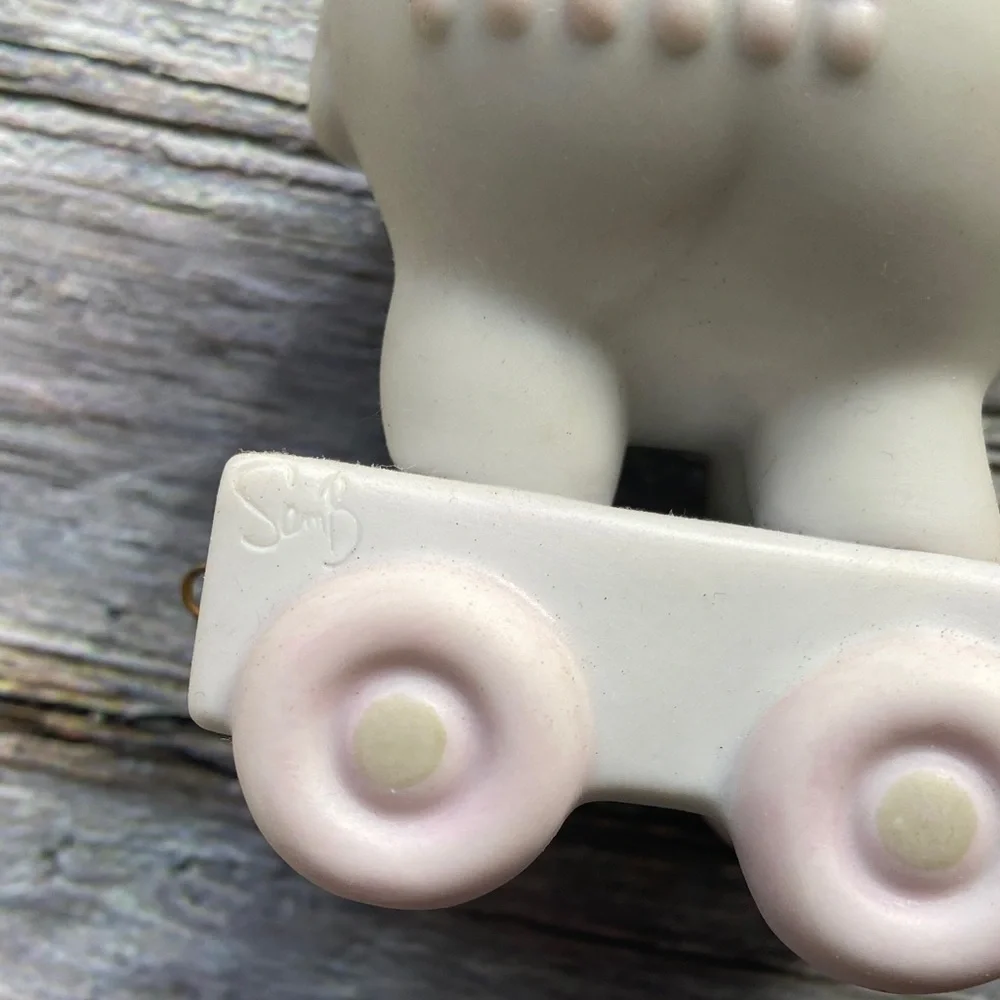 Vintage Precious Moments Birthday Train 4th Birthday Elephant with Box - Picture 4 of 15